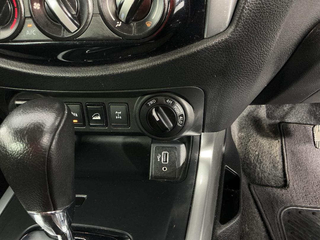 Photo '23' of Nissan Navara Photo '23' of Nissan Navara