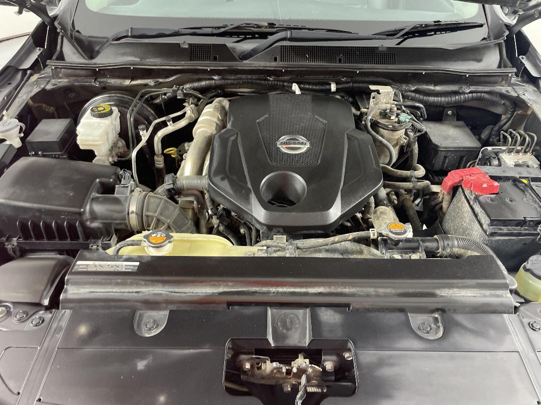 Photo '13' of Nissan Navara