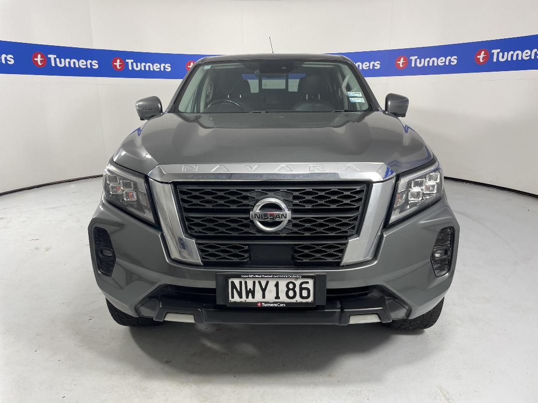 Photo '2' of Nissan Navara