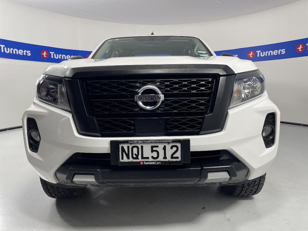 Photo '2' of Nissan Navara