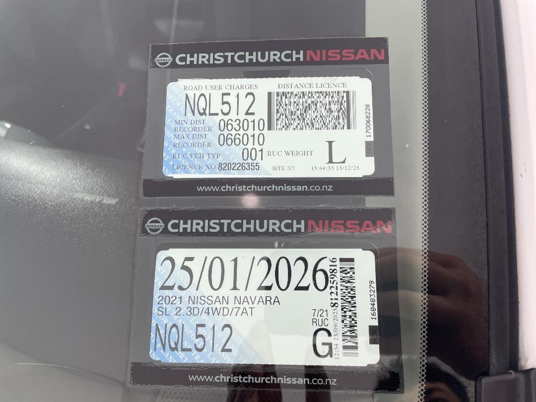 Photo '30' of Nissan Navara