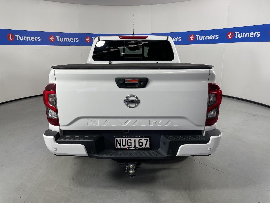 Photo '6' of Nissan Navara