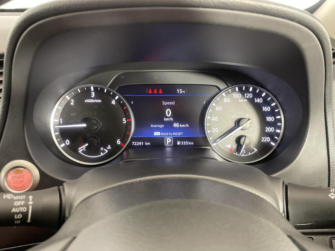 Photo '21' of Nissan Navara