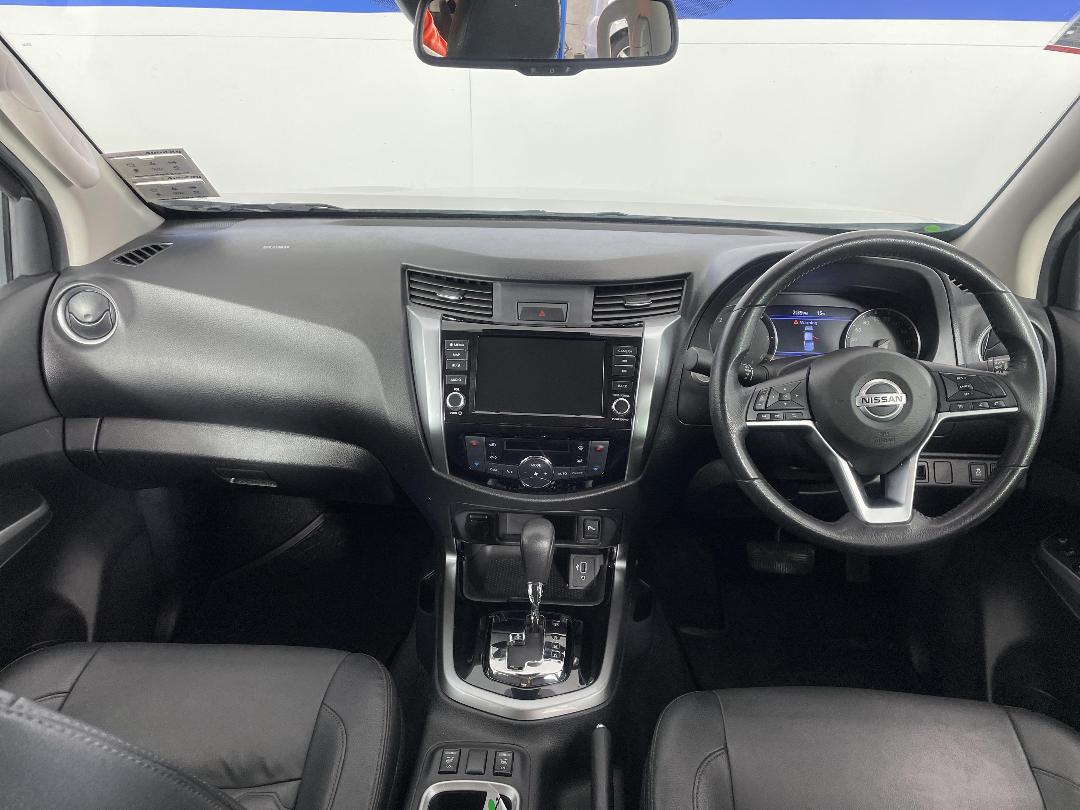 Photo '17' of Nissan Navara