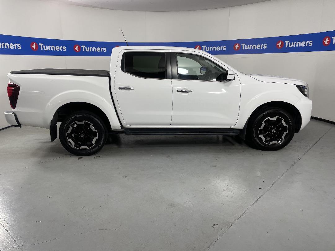 Photo '23' of Nissan Navara