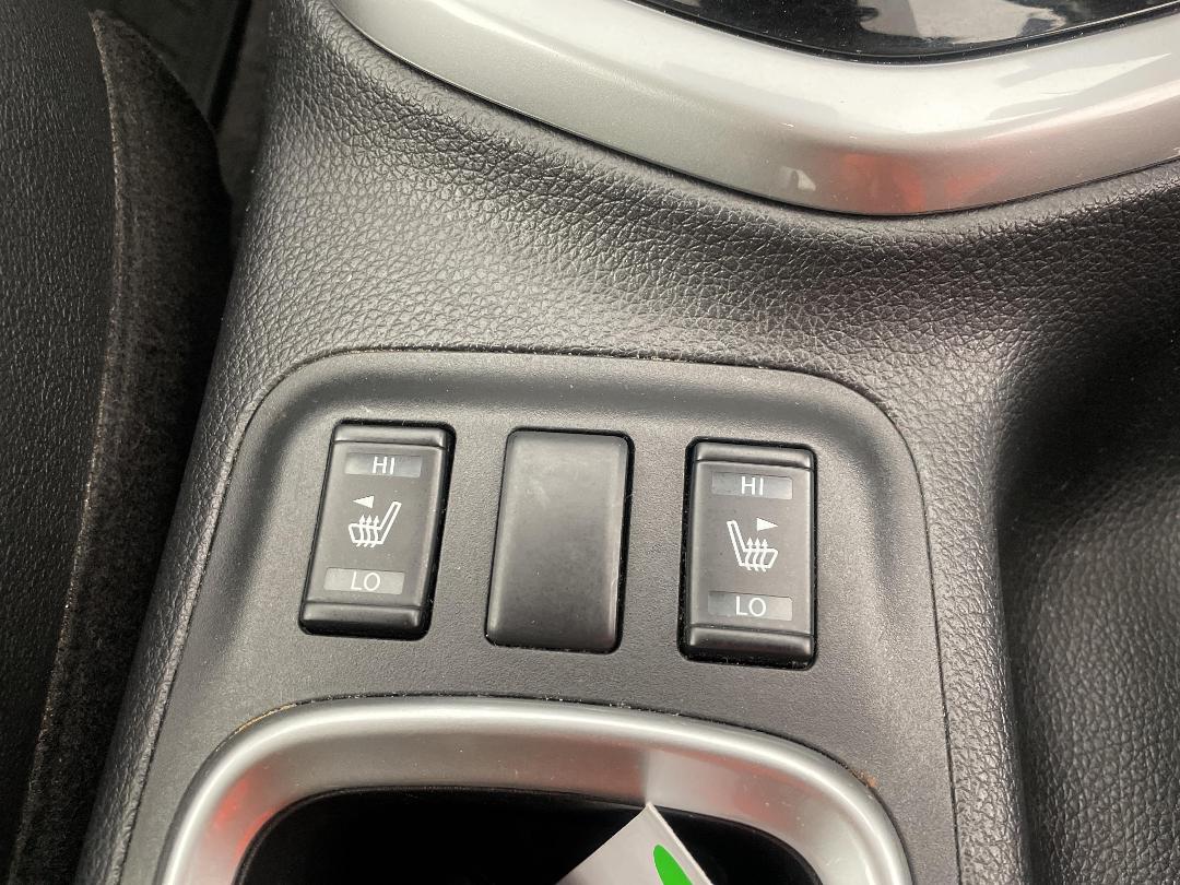 Photo '31' of Nissan Navara