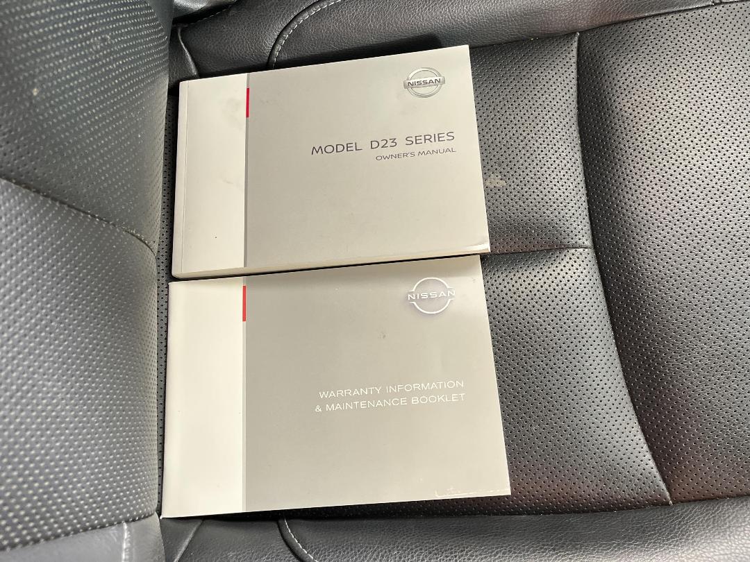 Photo '26' of Nissan Navara