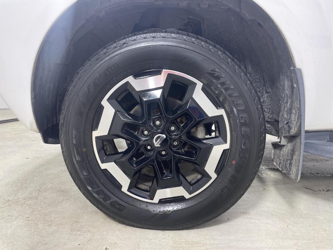 Photo '10' of Nissan Navara