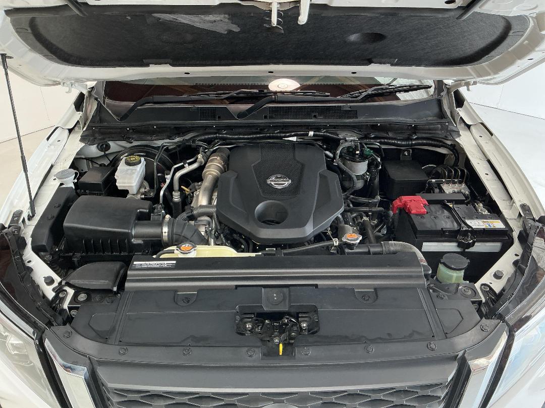 Photo '13' of Nissan Navara