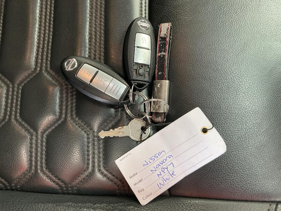 Photo '22' of Nissan Navara