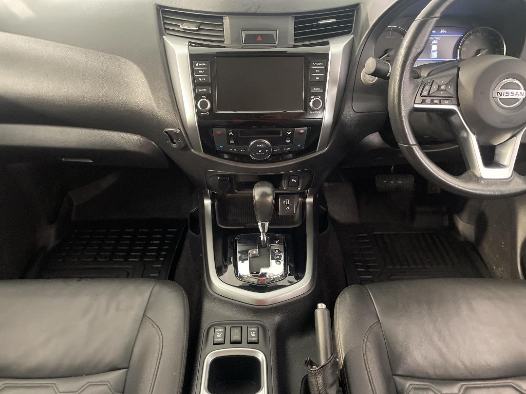 Photo '18' of Nissan Navara