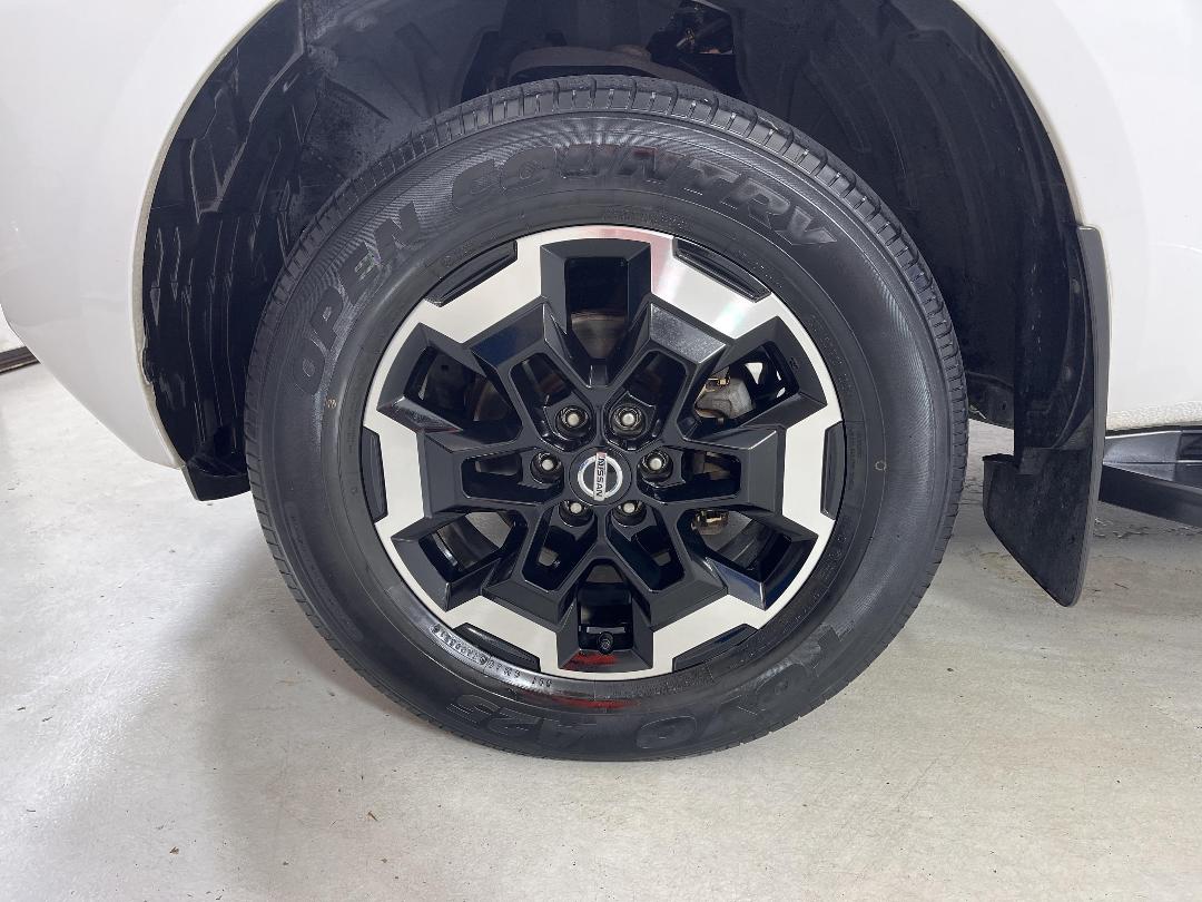 Photo '10' of Nissan Navara Photo '10' of Nissan Navara