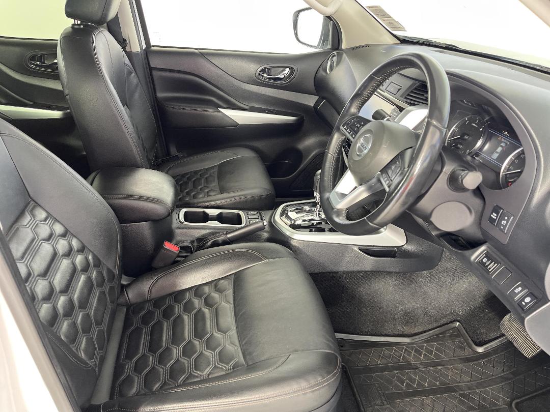 Photo '16' of Nissan Navara Photo '16' of Nissan Navara