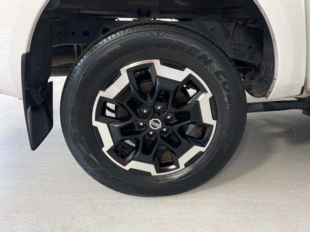 Photo '12' of Nissan Navara Photo '12' of Nissan Navara