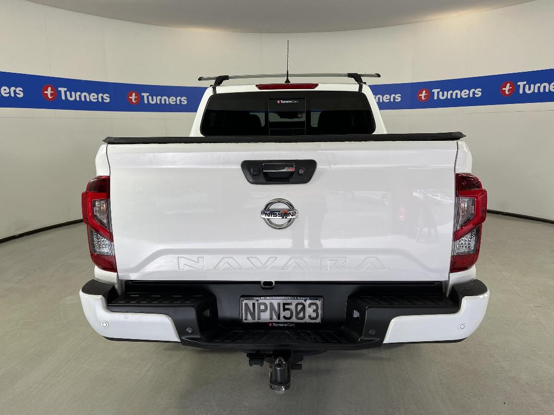 Photo '6' of Nissan Navara