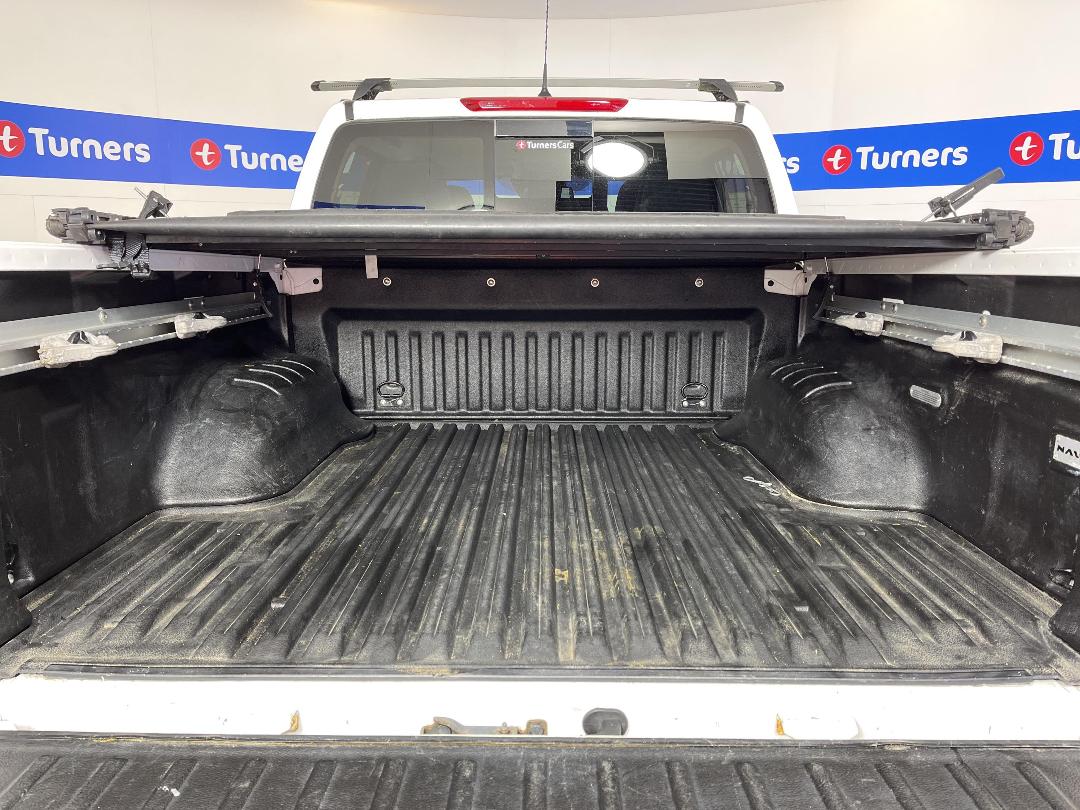 Photo '14' of Nissan Navara