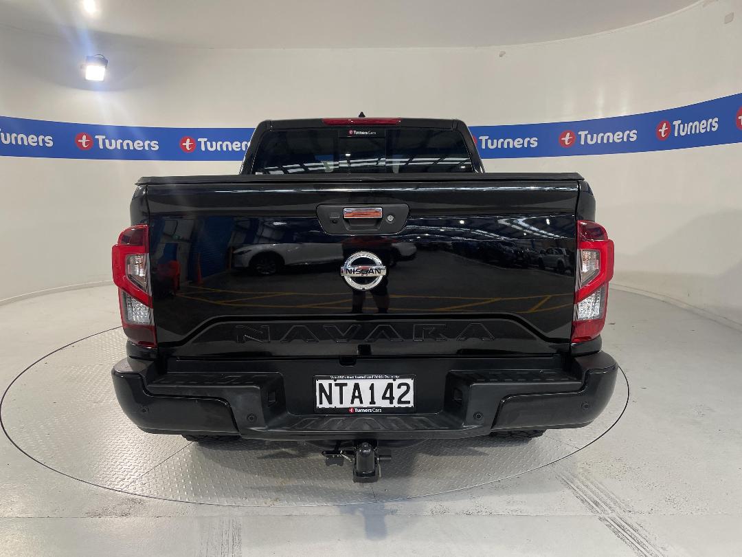Photo '6' of Nissan Navara