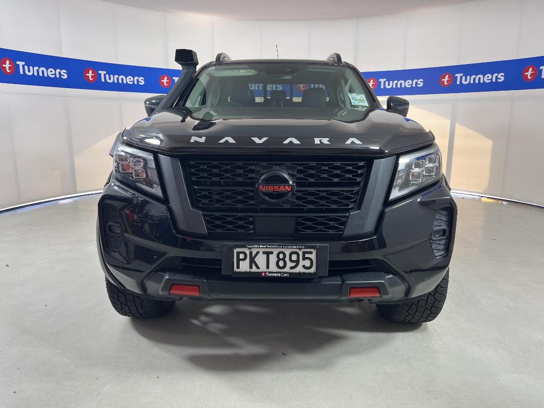 Photo '2' of Nissan Navara