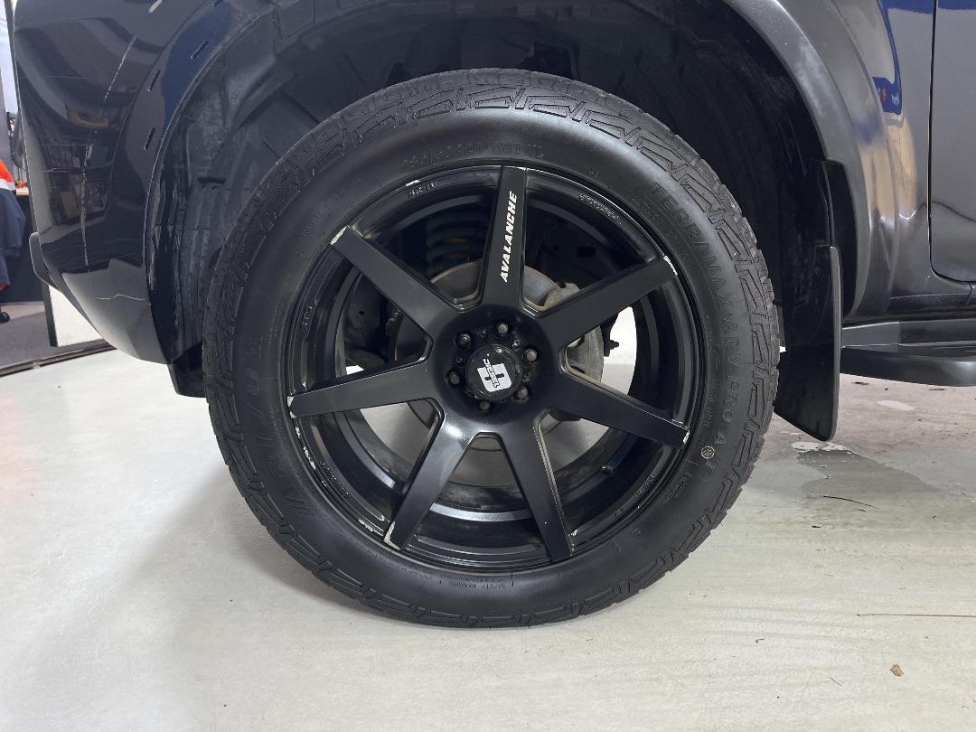 Photo '10' of Nissan Navara