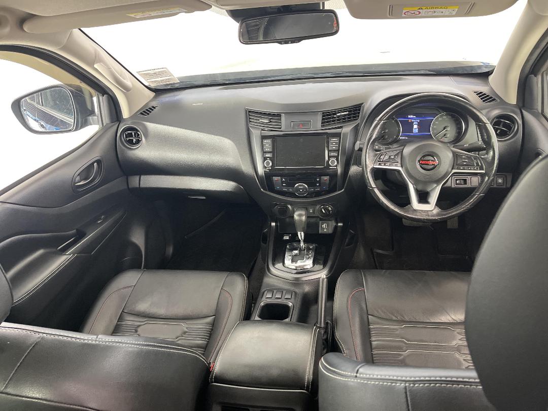 Photo '17' of Nissan Navara