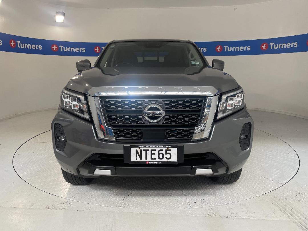 Photo '2' of Nissan Navara