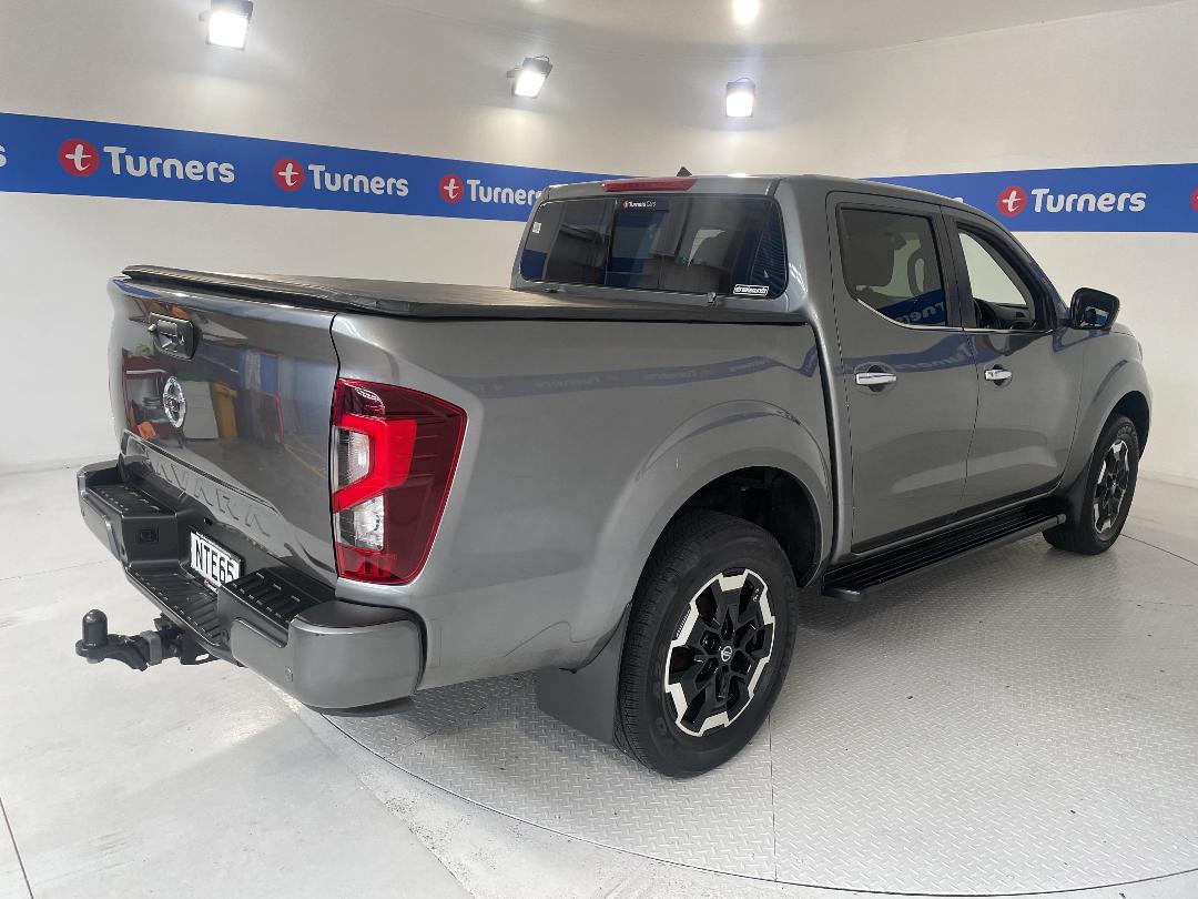 Photo '7' of Nissan Navara