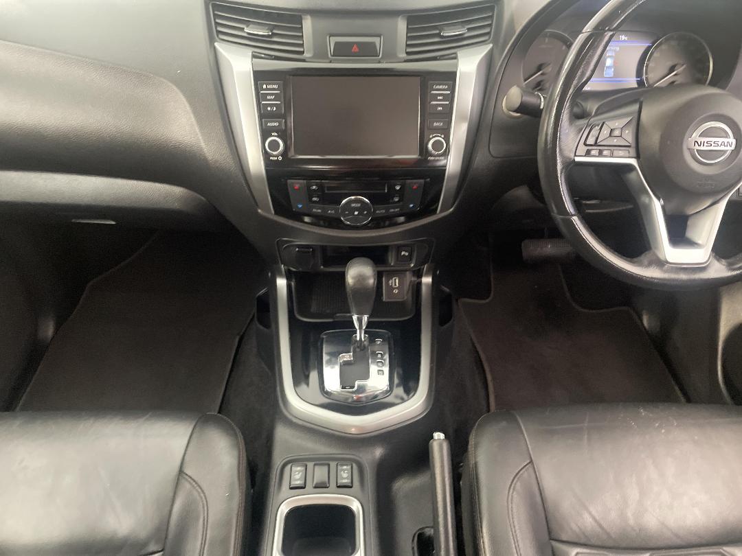 Photo '18' of Nissan Navara