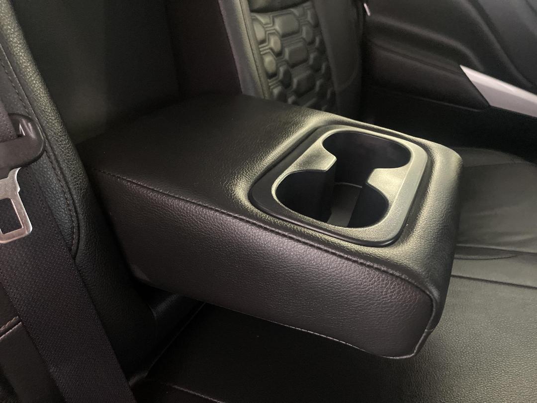 Photo '23' of Nissan Navara