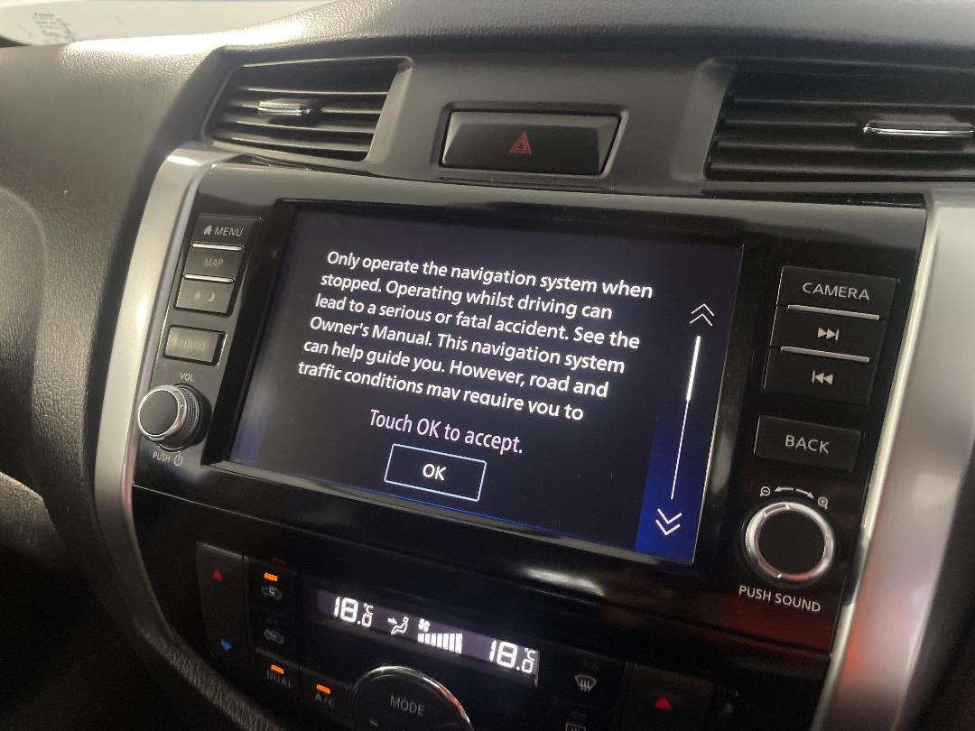 Photo '29' of Nissan Navara