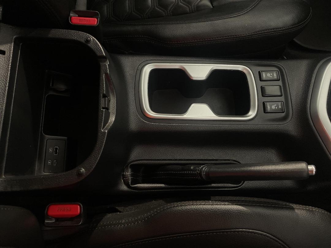 Photo '33' of Nissan Navara