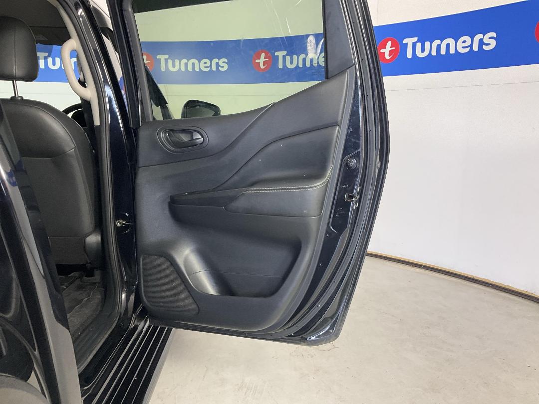 Photo '19' of Nissan Navara Photo '19' of Nissan Navara