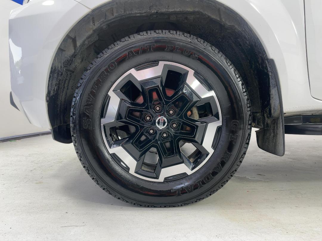 Photo '10' of Nissan Navara Photo '10' of Nissan Navara