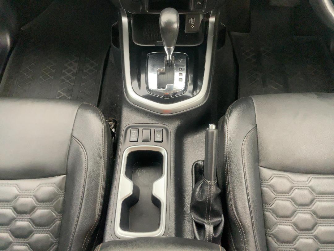 Photo '18' of Nissan Navara Photo '18' of Nissan Navara