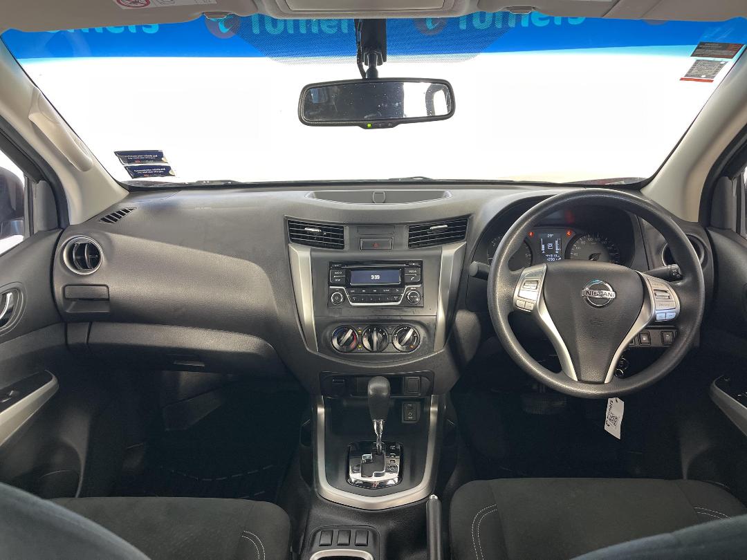 Photo '17' of Nissan Navara