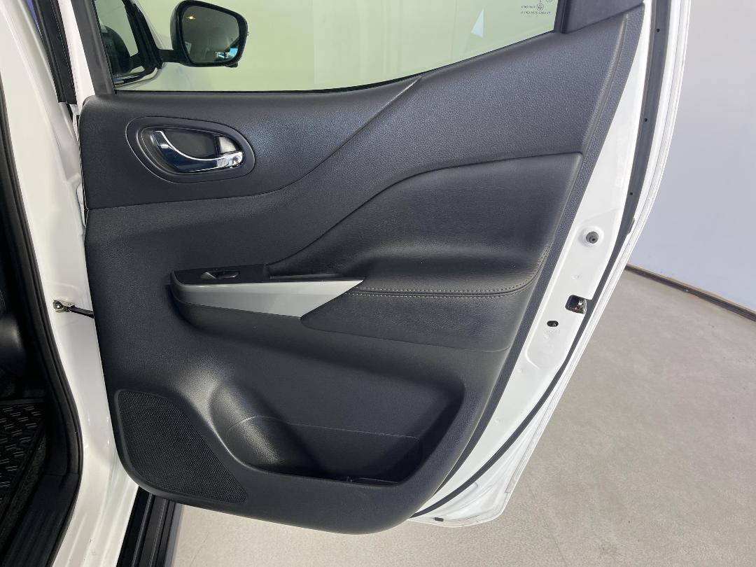 Photo '19' of Nissan Navara Photo '19' of Nissan Navara