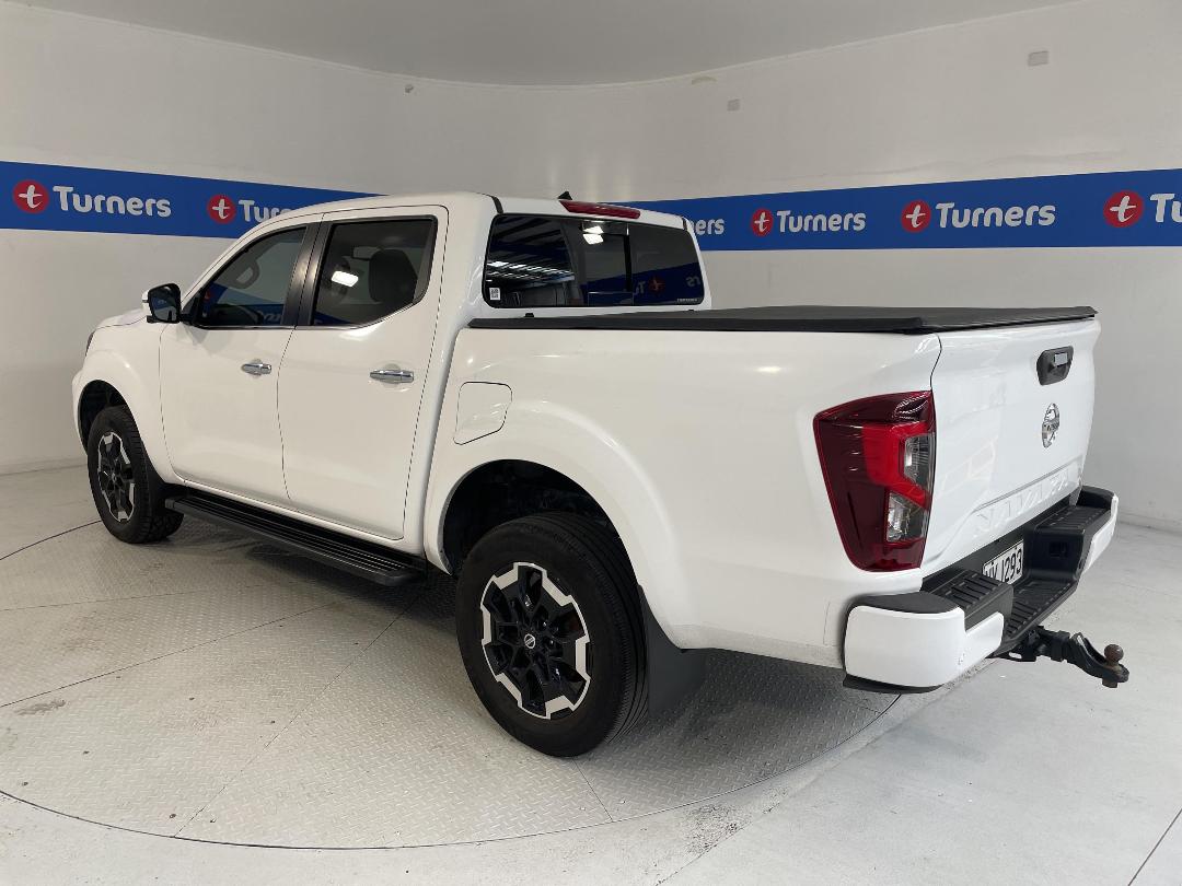 Photo '5' of Nissan Navara