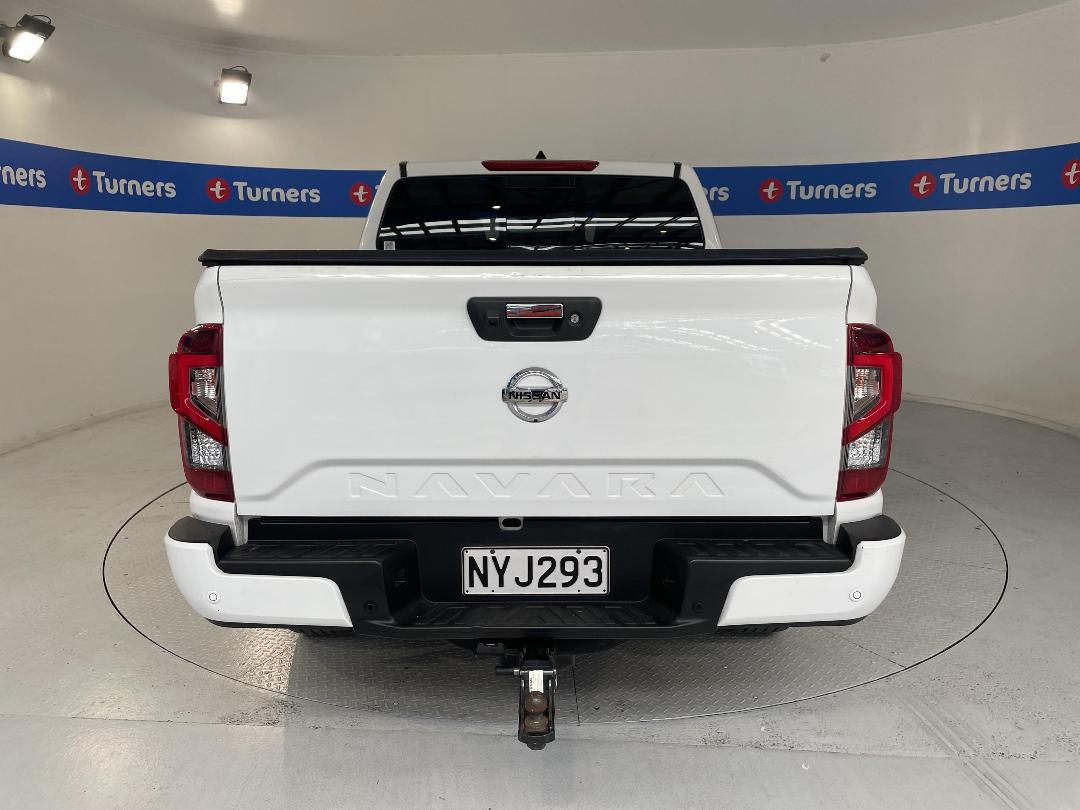 Photo '6' of Nissan Navara