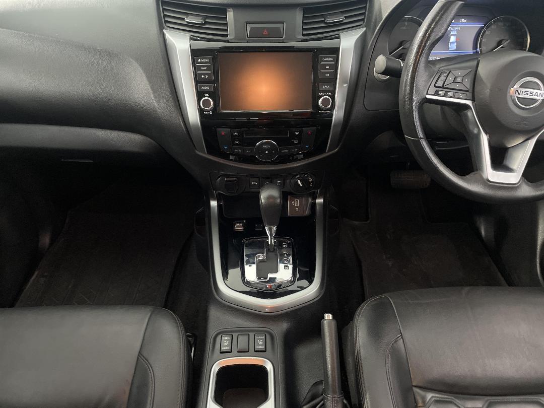 Photo '18' of Nissan Navara