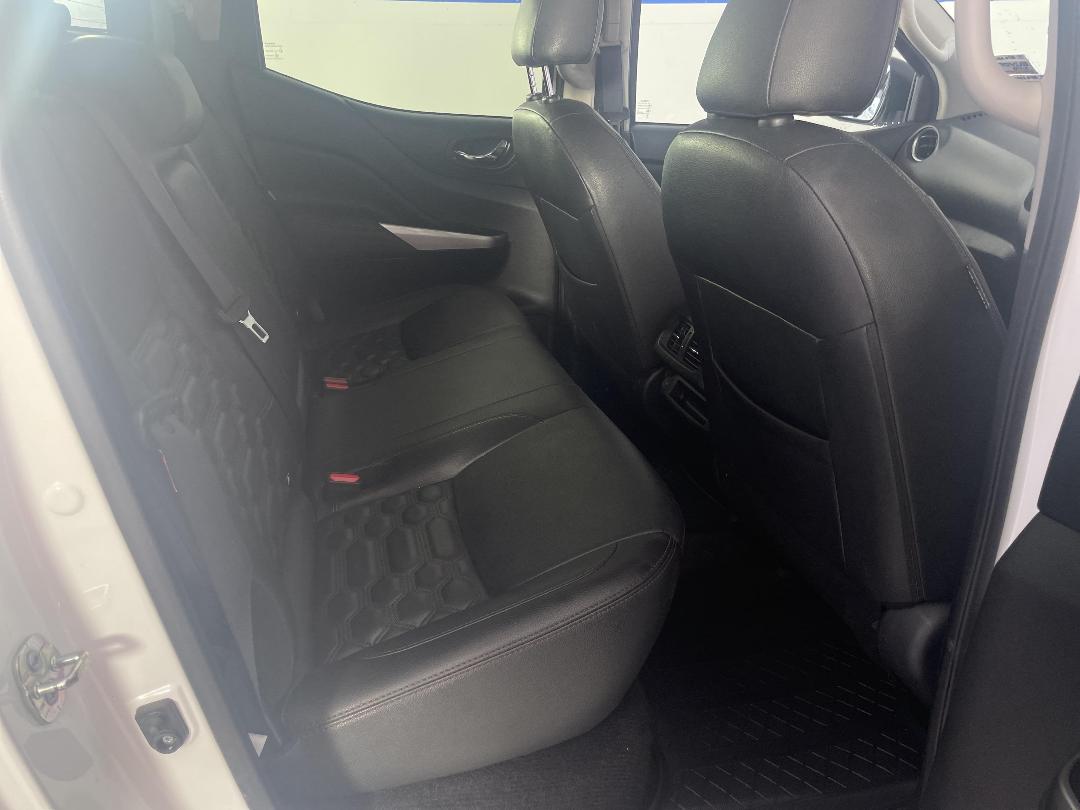 Photo '20' of Nissan Navara