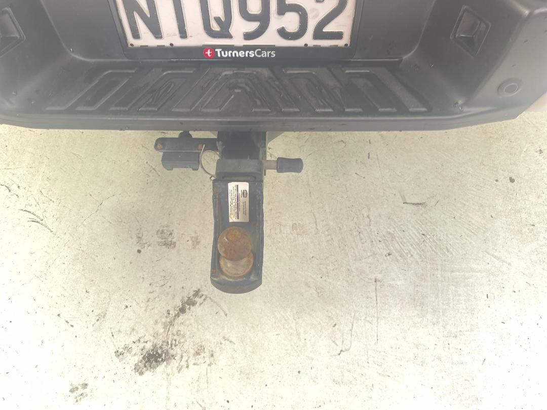 Photo '24' of Nissan Navara