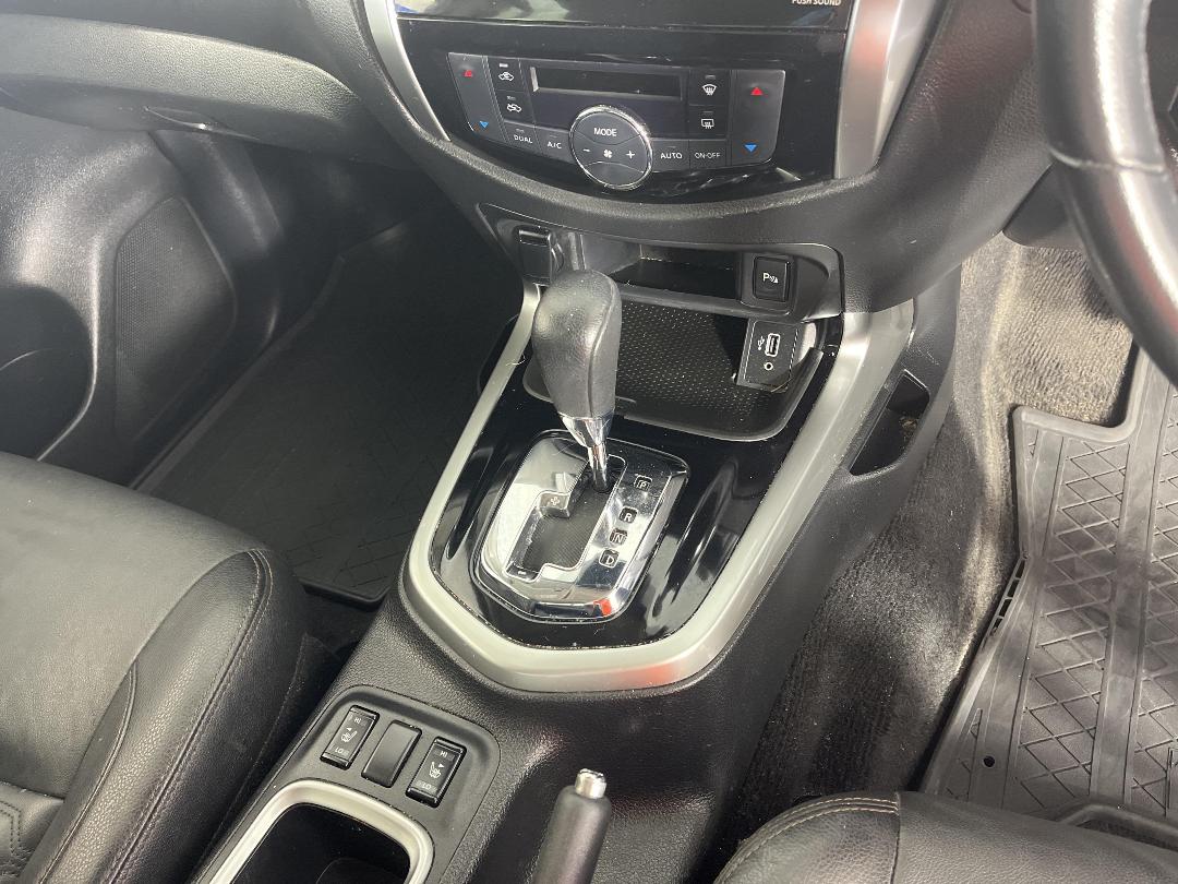 Photo '18' of Nissan Navara Photo '18' of Nissan Navara