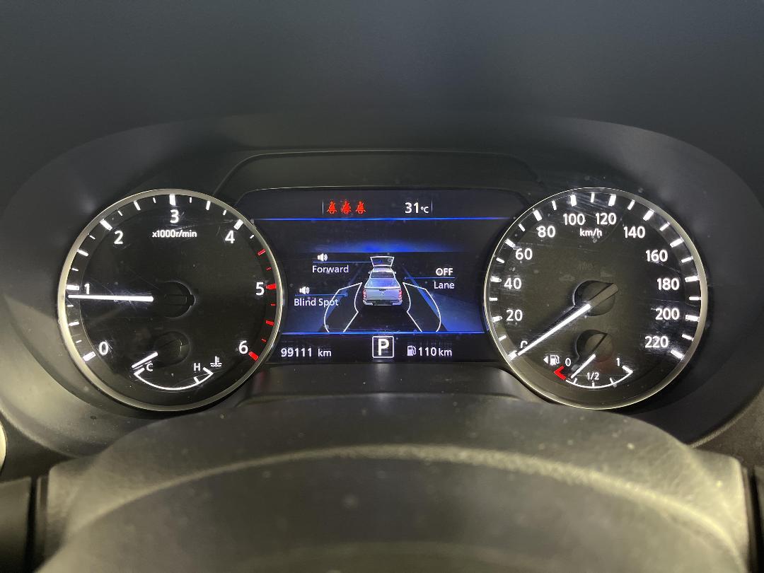 Photo '21' of Nissan Navara