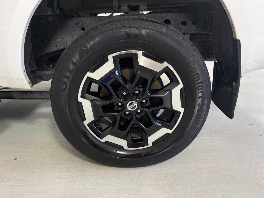 Photo '11' of Nissan Navara Photo '11' of Nissan Navara