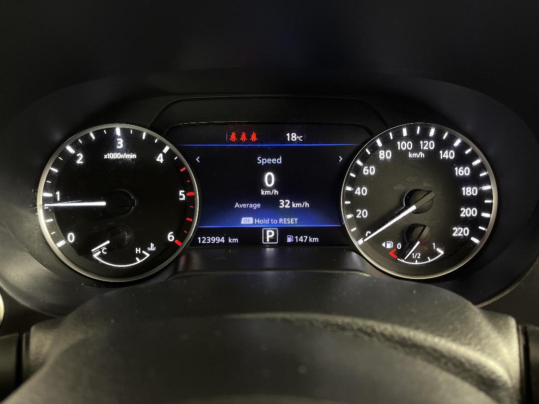 Photo '21' of Nissan Navara Photo '21' of Nissan Navara