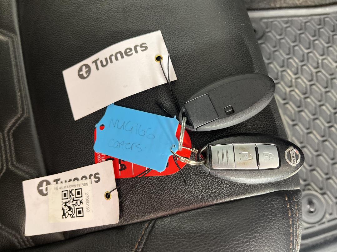 Photo '22' of Nissan Navara Photo '22' of Nissan Navara