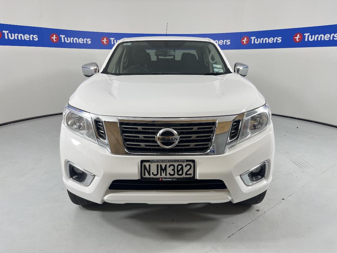 Photo '2' of Nissan Navara