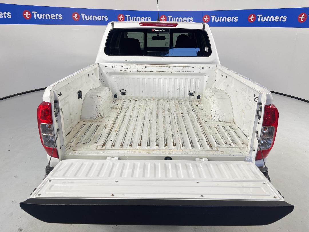 Photo '26' of Nissan Navara