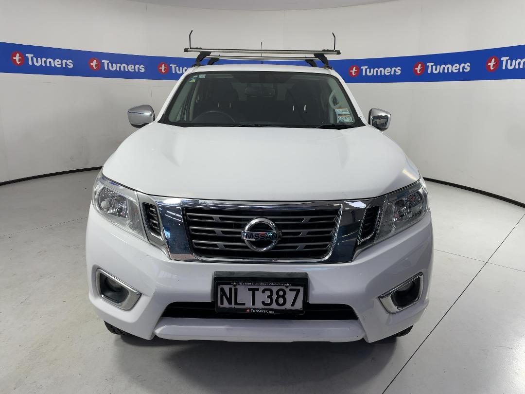 Photo '2' of Nissan Navara