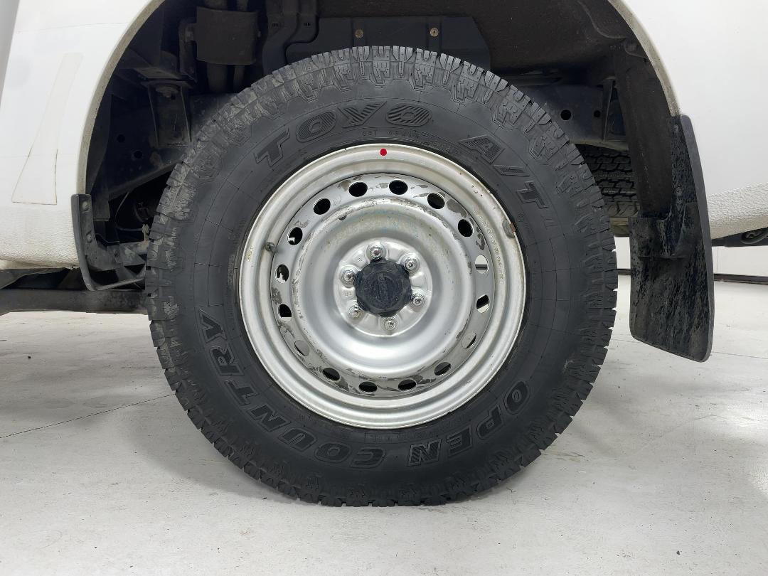 Photo '11' of Nissan Navara