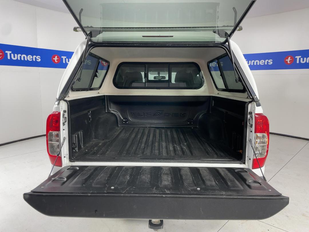 Photo '14' of Nissan Navara